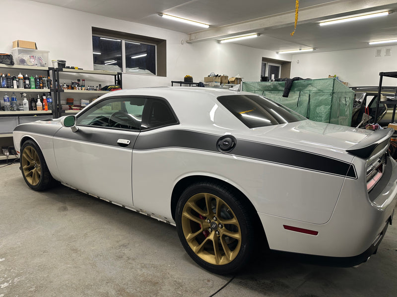 VINYL WRAPPING & GRAPHICS