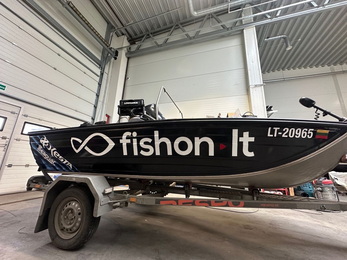 Valtis su fishon.lt užrašu